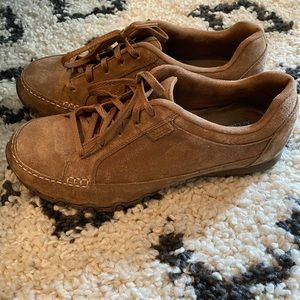 Women’s Skechers shoes